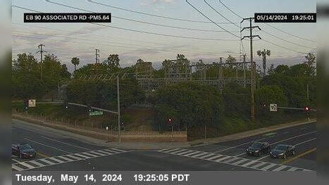 Traffic Cam Downtown Brea › West: SR-90 : Associated Rd NW Corner Player