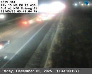 Murrieta › North: I-15 : (314) 0.6 Miles North of Nutmeg Traffic Camera