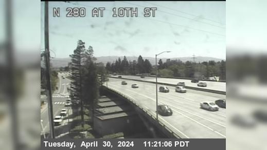 Traffic Cam Downtown Historic District › North: TVC37 -- I-280 : 10th Street Player