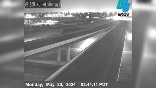 Traffic Cam Clovis › West: FRE-168-AT HERNDON AVE Player