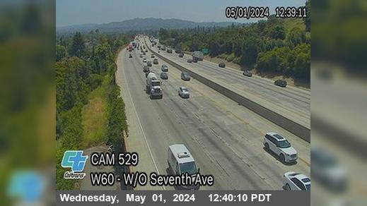 Traffic Cam Hacienda Heights › West: SR-60 : (529) West of Seventh Ave Player