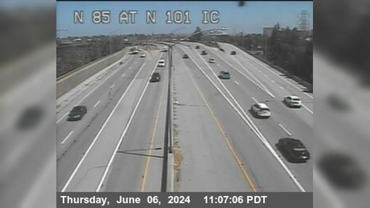 Traffic Cam Mountain View › North: TVC08 -- SR-85 : US-101 Player