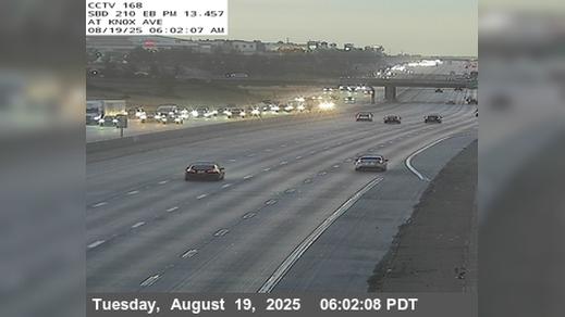 Traffic Cam Fontana › East: I-210 : (168) At Knox Ave Player