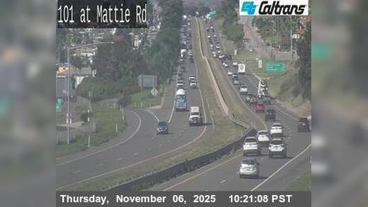 Traffic Cam Pismo Beach › North: US-101 : Mattie Road Player