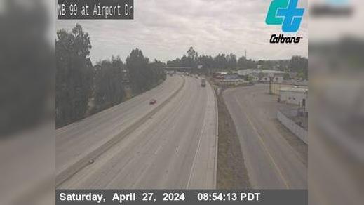 Traffic Cam Bakersfield › North: KER-99-AT AIRPORT DR Player