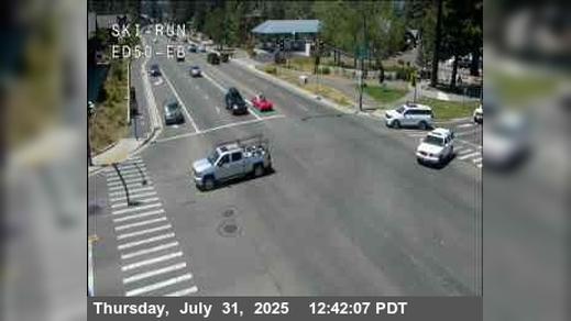 Traffic Cam South Lake Tahoe › East: Hwy 50 at Ski Run Player