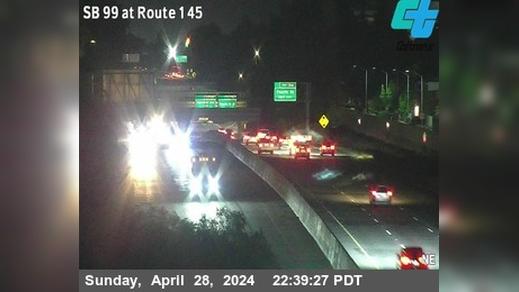 Traffic Cam Madera › South: MAD-99-AT RTE 145 Player