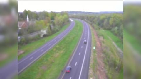 Traffic Cam Cromwell › South: RT 9 South n/o Exit Player