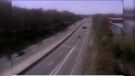 Waterford: CAM 197 - I-95 SB Exit 82 - Vauxhall St. Ext Traffic Camera