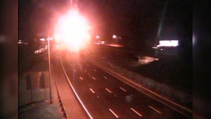New Haven: CAM 132 - I-91 SB Exit 6 - Willow St Traffic Camera