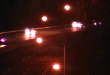 Traffic Cam CAM 63 Milford I-95 SB Exit 38 - West River St. - Southbound Player