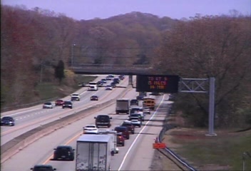 Traffic Cam CAM 147 Madison I-95 NB S/O Exit 61 - Willwood Ave. - Northbound Player