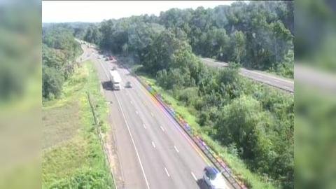 Traffic Cam Middletown › South: I-91 SB - Exit 20 Country Club Rd Player
