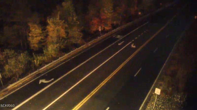 Woodcrest Court: DE 141 @ DUPONT EXPER STA Traffic Camera