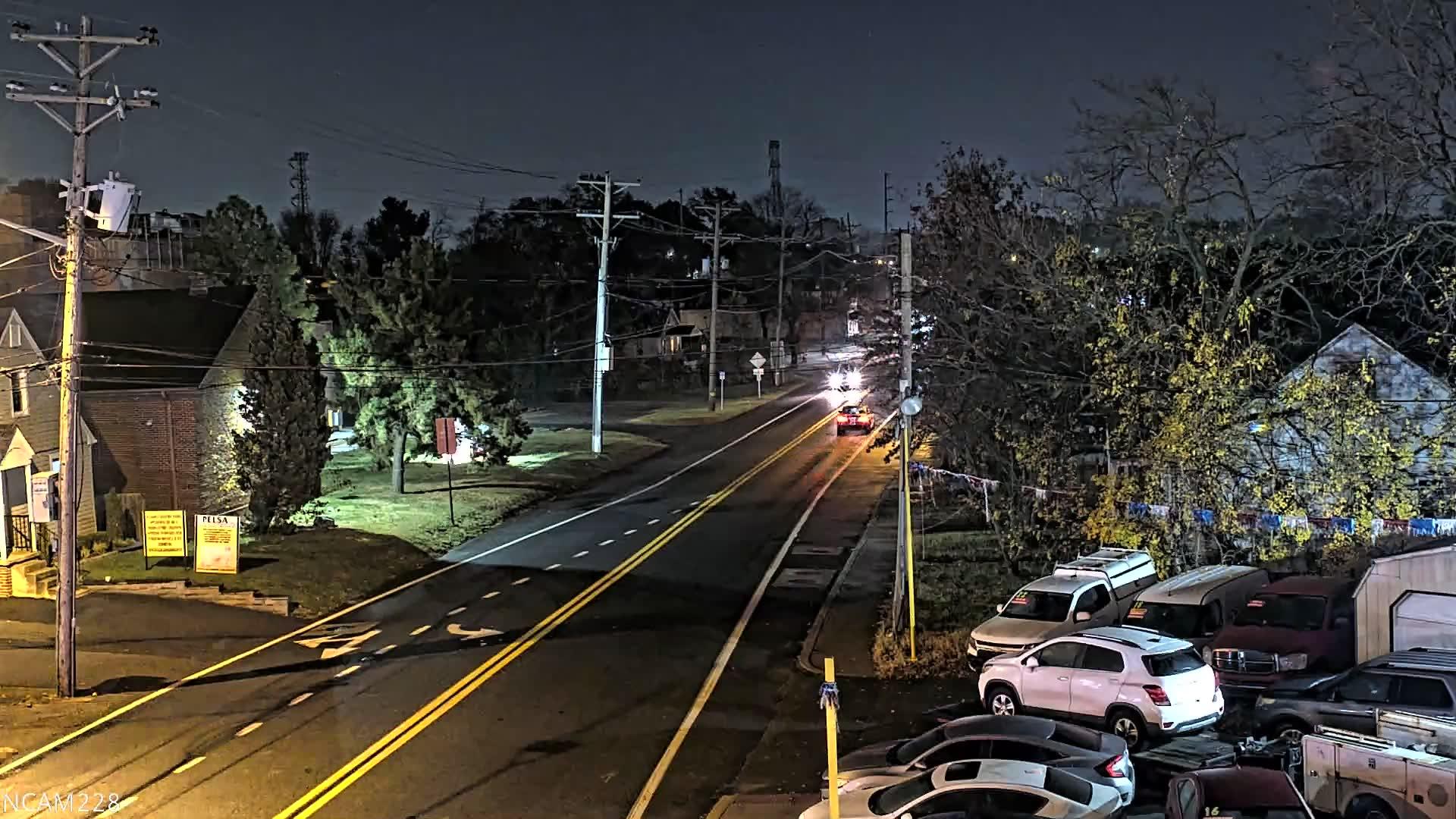 Traffic Cam Woodcrest Court: OLD CAPITOL TRAIL @ NEWPORT GA Player