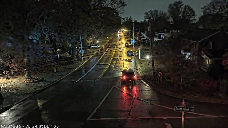 Traffic Cam Woodcrest Court: SR 34 (FAULKLAND ROAD) @ SR Player