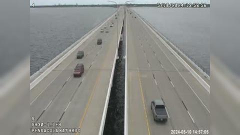 Gulf Breeze: Pensacola Bay Bridge Traffic Camera