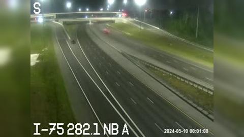 Traffic Cam Wesley Chapel: I-75 at MM 282.1 Player
