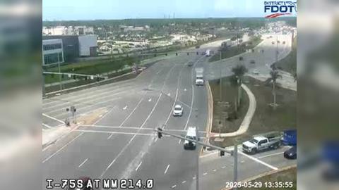 The Meadows: 2140S_75_S/O_UNIVERSITY_M214-B Traffic Camera