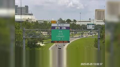 Traffic Cam Williamsburg: SR-528 MM 00.1 at I-4 Player