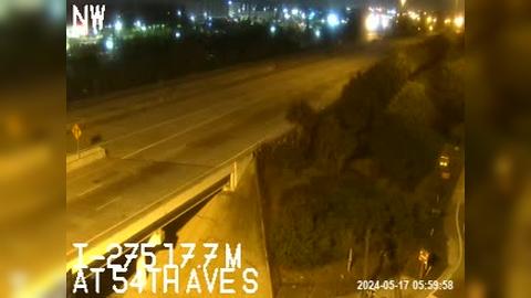 Traffic Cam Saint Petersburg: I-275 median at 54th Ave S Player