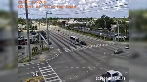 Traffic Cam Hollywood: US-441 at Stirling Road Player