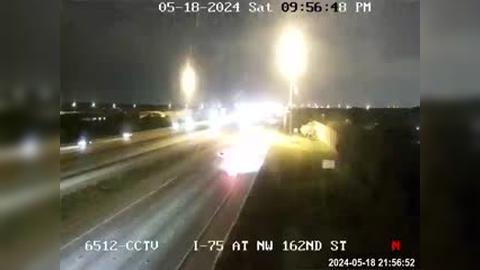 Traffic Cam Miami Lakes: I-75 @ NW 162ND ST Player