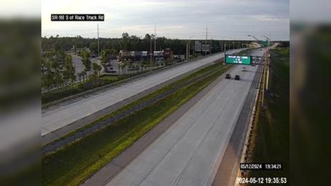 Traffic Cam Clarksville: SR-9B S of Race Track Rd Player
