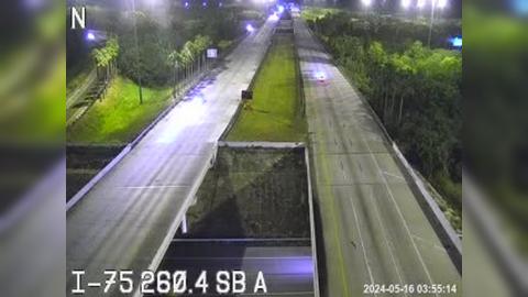 Traffic Cam Kennedy Hill: I-75 S of I-4 Junction Player
