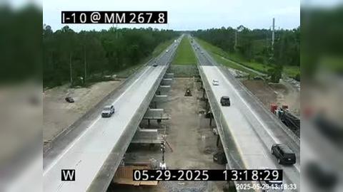 Traffic Cam Ellaville: I-10 W Suwannee River Player