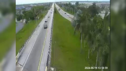 Traffic Cam Homestead: Tpke MM 000.1 at US-1 Player