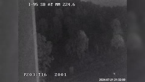 Traffic Cam Mims: I-95 @ MM 224.6 SB Player