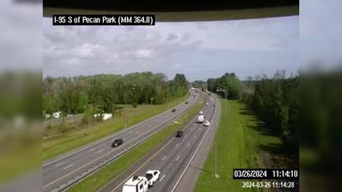 Traffic Cam Jacksonville: I-95 S of Pecan Park Rd Player