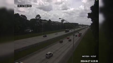 Traffic Cam Jacksonville: I-95 S of Butler Blvd Player