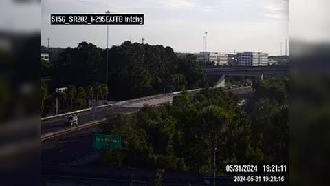 Traffic Cam Jacksonville: SR-202 - Butler Blvd at I-295 E Interchange Player