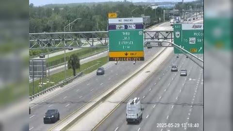 Traffic Cam Orlando: SR-528 W at MM 9.2 Player