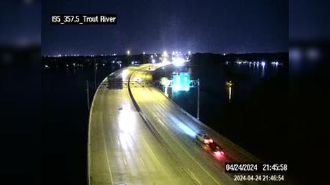 Traffic Cam Jacksonville: I-95 at Trout River Bridge Player