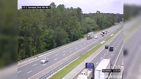 Pouchers Corner: I-75 @ MM 442.1 - Suwannee River Traffic Camera