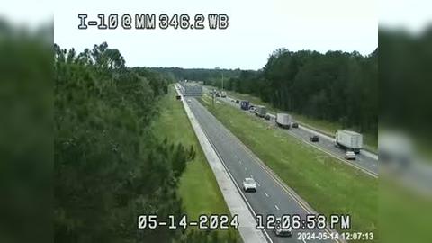 Traffic Cam Jacksonville: I-10 @ MM 346.2 Player