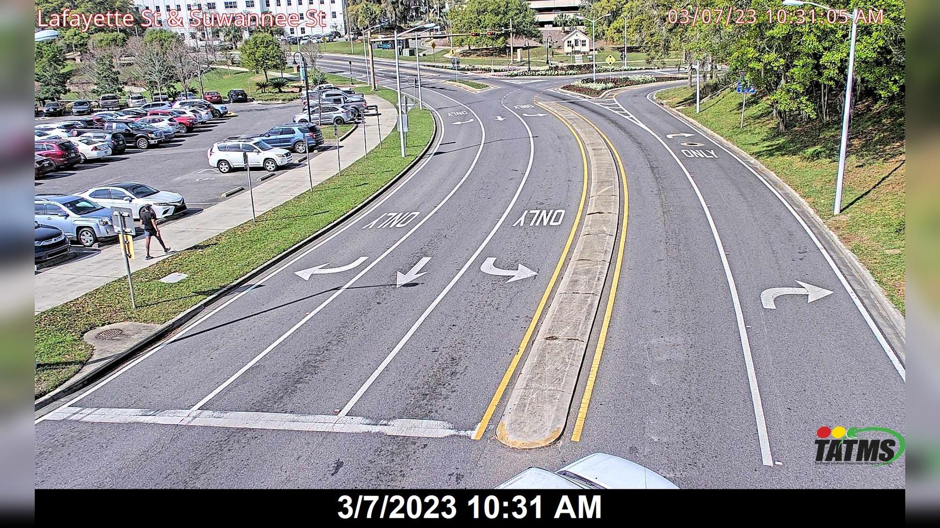 Traffic Cam Tallahassee: Lafayette St at Suwannee St Player