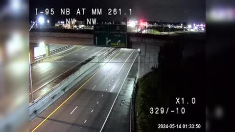 Traffic Cam Daytona Beach: I-95 @ MM 261.1 NB Player