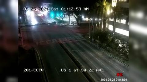 Traffic Cam Miami: US-1 at Southwest 22nd Avenue Player