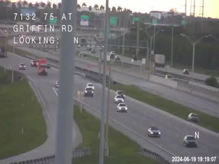 Traffic Cam I-75 at Griffin Rd Player