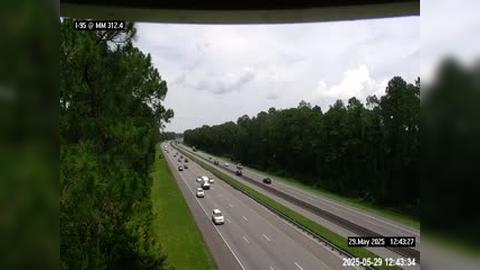 Traffic Cam Fort Peyton: I-95 @ MM 312.4 Player
