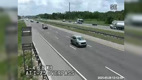 Traffic Cam Kennedy Hill: I-4 at I-75 Overpass Player