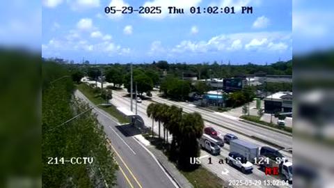Traffic Cam Kendall: US-1 at Southwest 124th Street Player