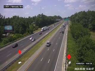Traffic Cam I-295 W at Normandy Blvd Player