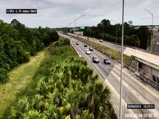 Traffic Cam I-295 E at St Johns Bluff Rd Player