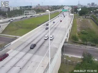Traffic Cam At Willow Ave Player