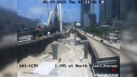 Miami: I-395 at North - Avenue Traffic Camera